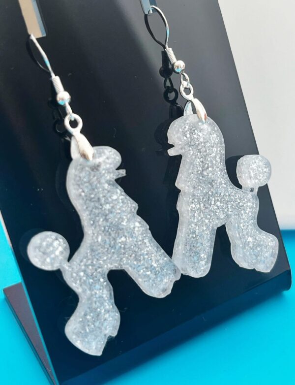 Pendientes Caniche Escandinavo blanco plata purpurina - Imagen 2